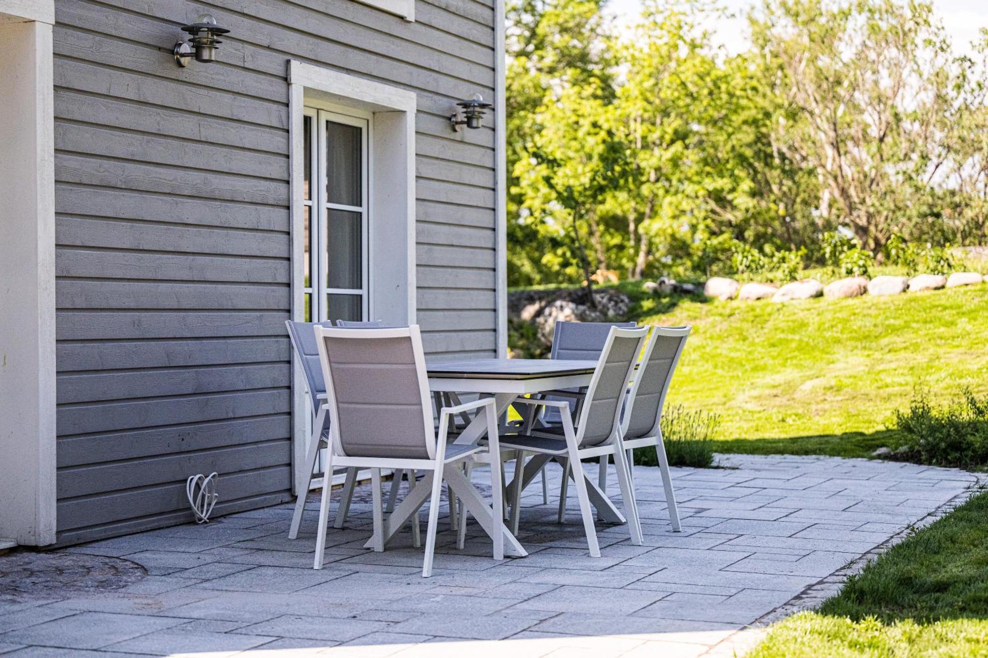 Exclusive Tranquil Villa By The Sea, Boat Available Drottningskär Exterior foto